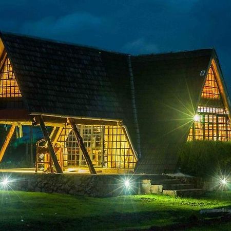 Samawati Lakeside Cottages Nyahururu Eksteriør billede